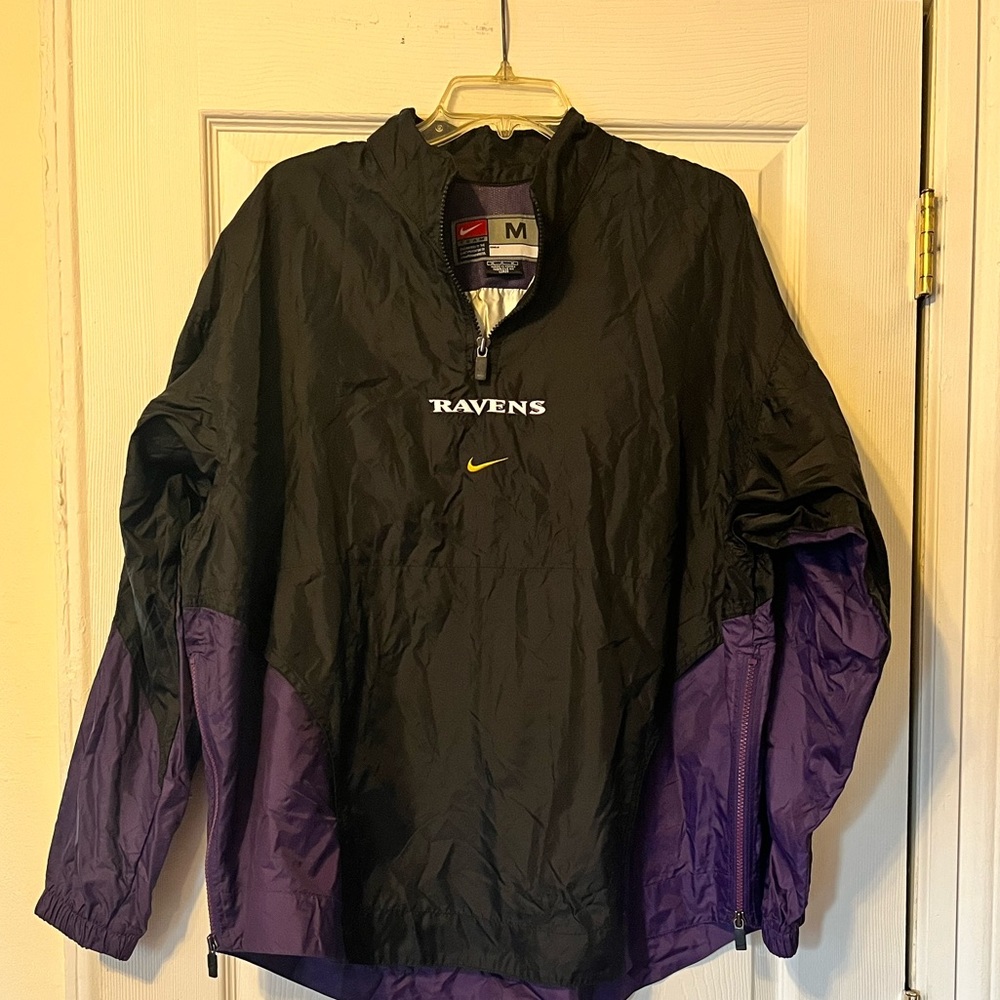 Official Baltimore Raven NFL pullover wind breaker